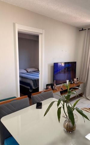 Apartamento à venda com 37m², 2 quartos e sem vaga Apartamento à venda com 37m², 2 quartos e sem vagaSala