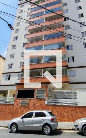 Apartamento à venda com 82m², 2 quartos e 2 vagas Apartamento à venda com 82m², 2 quartos e 2 vagasFachada