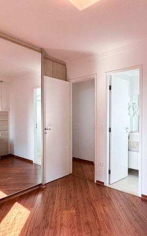 Apartamento à venda com 82m², 2 quartos e 2 vagas Apartamento à venda com 82m², 2 quartos e 2 vagasSuíte