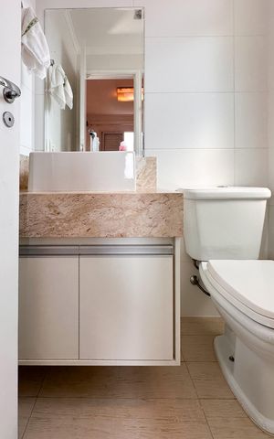 Apartamento à venda com 82m², 2 quartos e 2 vagas Apartamento à venda com 82m², 2 quartos e 2 vagasBanheiro da Suíte