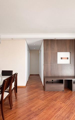 Apartamento à venda com 82m², 2 quartos e 2 vagas Apartamento à venda com 82m², 2 quartos e 2 vagasSala