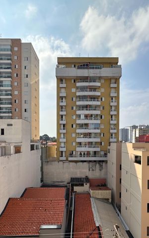 Apartamento à venda com 82m², 2 quartos e 2 vagas Apartamento à venda com 82m², 2 quartos e 2 vagasVista da Sacada