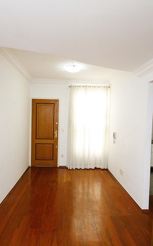 Apartamento à venda com 69m², 3 quartos e 1 vagaSala