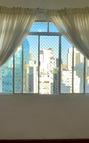 Apartamento à venda com 87m², 1 quarto e sem vaga Apartamento à venda com 87m², 1 quarto e sem vagaVista da Sala
