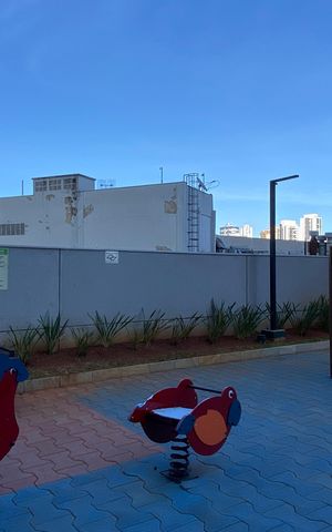 Apartamento à venda com 83m², 3 quartos e 2 vagas Apartamento à venda com 83m², 3 quartos e 2 vagasÁrea comum - Playground