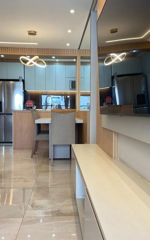 Apartamento à venda com 83m², 3 quartos e 2 vagas Apartamento à venda com 83m², 3 quartos e 2 vagasSala