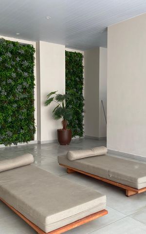 Apartamento à venda com 83m², 3 quartos e 2 vagas Apartamento à venda com 83m², 3 quartos e 2 vagasÁrea comum - Piscina