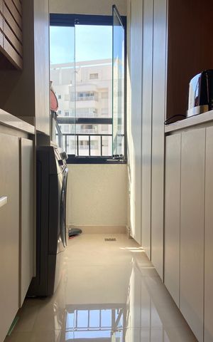 Apartamento à venda com 83m², 3 quartos e 2 vagas Apartamento à venda com 83m², 3 quartos e 2 vagasCozinha