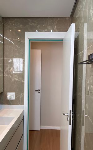 Apartamento à venda com 83m², 3 quartos e 2 vagas Apartamento à venda com 83m², 3 quartos e 2 vagasBanheiro 2