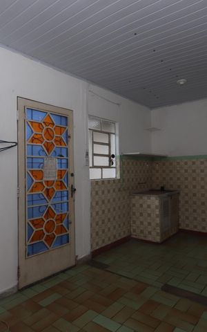 Casa à venda com 308m², 2 quartos e 3 vagasCozinha 2
