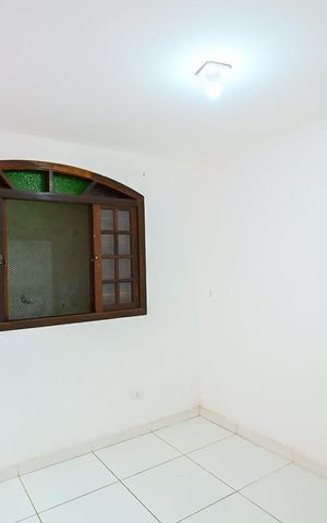 Casa para alugar com 50m², 2 quartos e sem vagaQuarto 1