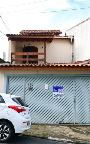 Casa para alugar com 50m², 2 quartos e sem vagaFachada