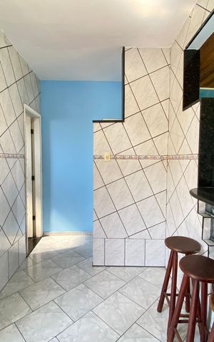 Casa à venda com 58m², 1 quarto e 1 vaga