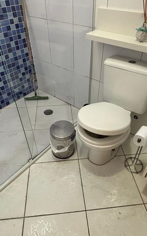 Apartamento à venda com 134m², 2 quartos e 1 vaga Apartamento à venda com 134m², 2 quartos e 1 vagaBanheiro