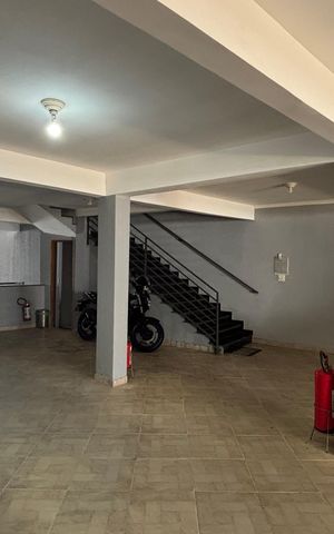 Apartamento à venda com 134m², 2 quartos e 1 vaga Apartamento à venda com 134m², 2 quartos e 1 vagaGaragem