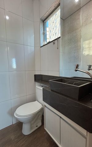 Apartamento à venda com 134m², 2 quartos e 1 vaga Apartamento à venda com 134m², 2 quartos e 1 vagaCobertura - banheiro