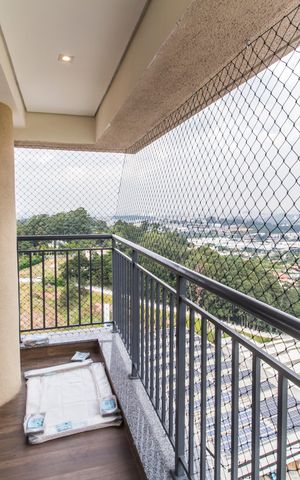 Apartamento à venda com 120m², 3 quartos e 2 vagas Apartamento à venda com 120m², 3 quartos e 2 vagasVaranda