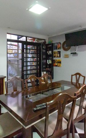 Casa à venda com 152m², 2 quartos e 1 vagaSala de Jantar