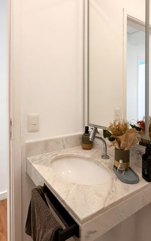 Apartamento para alugar com 94m², 3 quartos e 2 vagas Apartamento para alugar com 94m², 3 quartos e 2 vagasLavabo