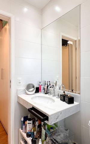 Apartamento para alugar com 94m², 3 quartos e 2 vagas Apartamento para alugar com 94m², 3 quartos e 2 vagasBanheiro da Suíte