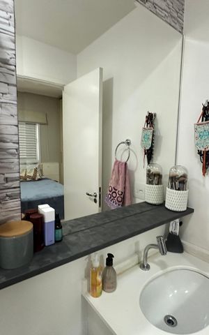 Apartamento à venda com 71m², 3 quartos e 2 vagas Apartamento à venda com 71m², 3 quartos e 2 vagasBanheiro da Suíte