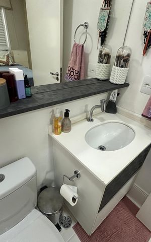 Apartamento à venda com 71m², 3 quartos e 2 vagas Apartamento à venda com 71m², 3 quartos e 2 vagasBanheiro da Suíte