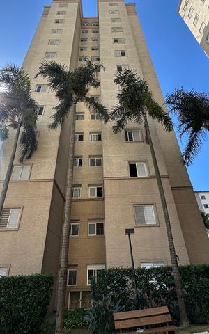 Apartamento à venda com 71m², 3 quartos e 2 vagas Apartamento à venda com 71m², 3 quartos e 2 vagasFachada