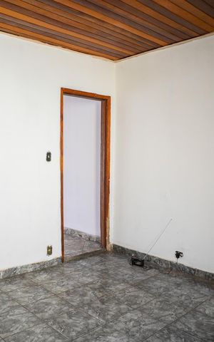 Casa à venda com 100m², 2 quartos e 1 vaga Casa à venda com 100m², 2 quartos e 1 vagaQuarto 1