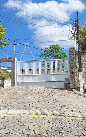 Casa de condomínio à venda com 120m², 2 quartos e 1 vaga Casa de condomínio à venda com 120m², 2 quartos e 1 vagaFachada