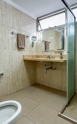Apartamento à venda com 105m², 3 quartos e 1 vaga Apartamento à venda com 105m², 3 quartos e 1 vagaBanheiro da Suíte