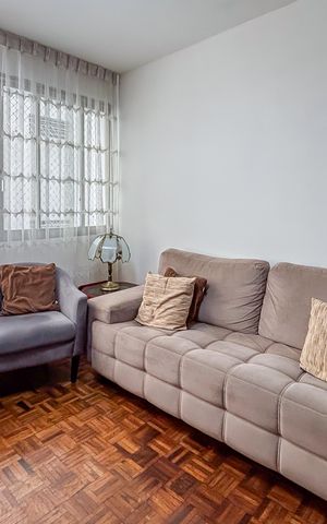 Apartamento à venda com 105m², 3 quartos e 1 vaga Apartamento à venda com 105m², 3 quartos e 1 vagaSala