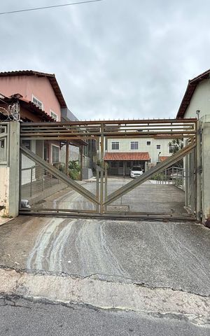 Casa de condomínio à venda com 110m², 2 quartos e 1 vagaFachada