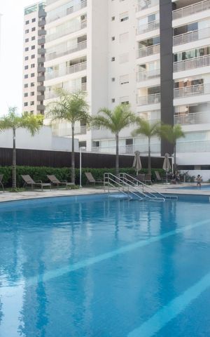 Apartamento à venda com 115m², 2 quartos e 2 vagasÁrea comum - Piscina