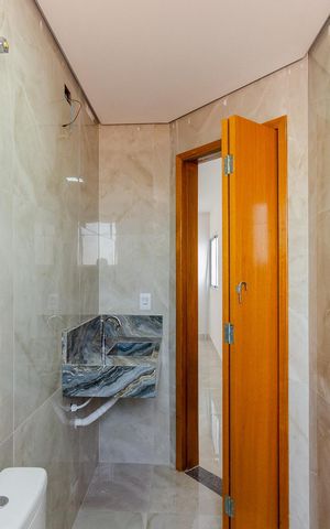 Apartamento à venda com 46m², 2 quartos e sem vaga Apartamento à venda com 46m², 2 quartos e sem vagaBanheiro