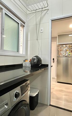Apartamento à venda com 121m², 3 quartos e 2 vagas Apartamento à venda com 121m², 3 quartos e 2 vagasÁrea de Serviço