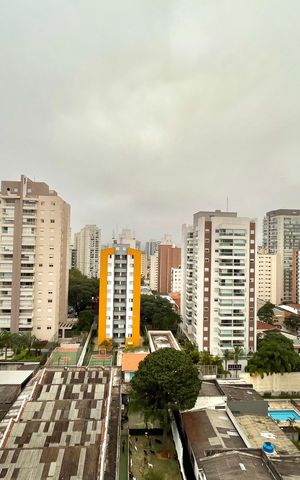 Apartamento à venda com 121m², 3 quartos e 2 vagas Apartamento à venda com 121m², 3 quartos e 2 vagasVista da Varanda