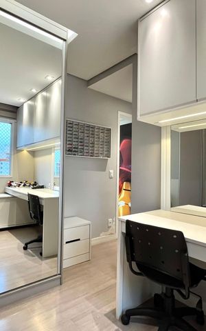 Apartamento à venda com 121m², 3 quartos e 2 vagas Apartamento à venda com 121m², 3 quartos e 2 vagasSuite 3