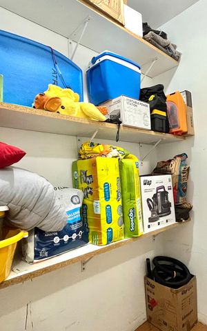 Apartamento à venda com 121m², 3 quartos e 2 vagas Apartamento à venda com 121m², 3 quartos e 2 vagasQuarto de Serviço
