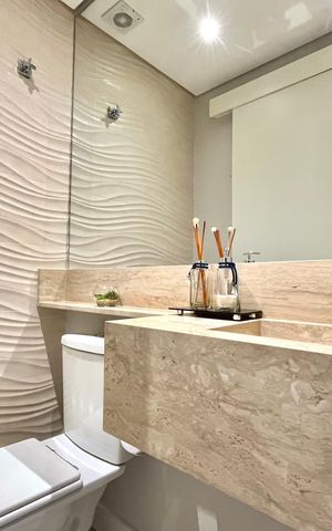 Apartamento à venda com 121m², 3 quartos e 2 vagas Apartamento à venda com 121m², 3 quartos e 2 vagasLavabo