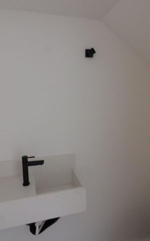 Casa à venda com 141m², 3 quartos e 2 vagasLavabo