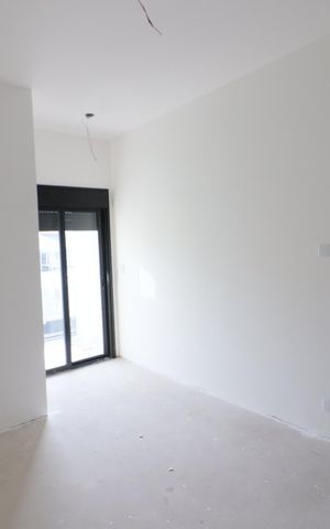 Casa à venda com 141m², 3 quartos e 2 vagasSuíte 1