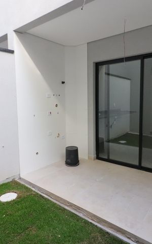 Casa à venda com 141m², 3 quartos e 2 vagasÁrea de Serviço