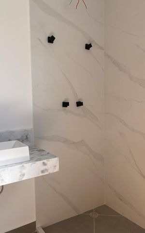 Casa à venda com 141m², 3 quartos e 2 vagasBanheiro 2