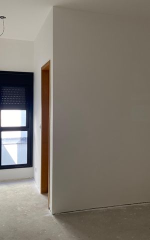 Casa à venda com 141m², 3 quartos e 2 vagasSuíte 1