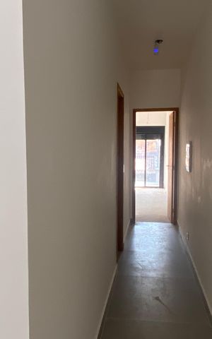 Casa à venda com 141m², 3 quartos e 2 vagasCorredor