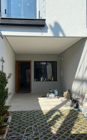 Casa à venda com 141m², 3 quartos e 2 vagasGaragem