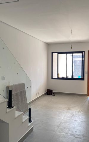 Casa à venda com 141m², 3 quartos e 2 vagasSala - Cozinha