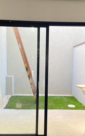 Casa à venda com 141m², 3 quartos e 2 vagasSala - Cozinha