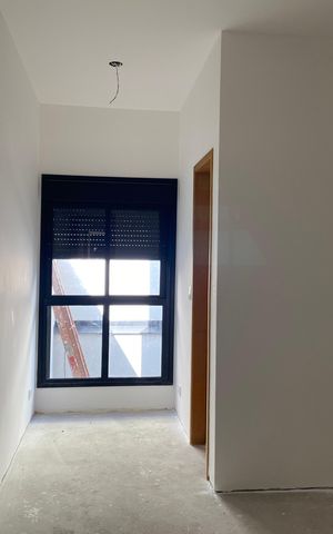 Casa à venda com 141m², 3 quartos e 2 vagasSuíte 1