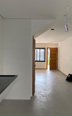 Casa à venda com 141m², 3 quartos e 2 vagasSala - Cozinha